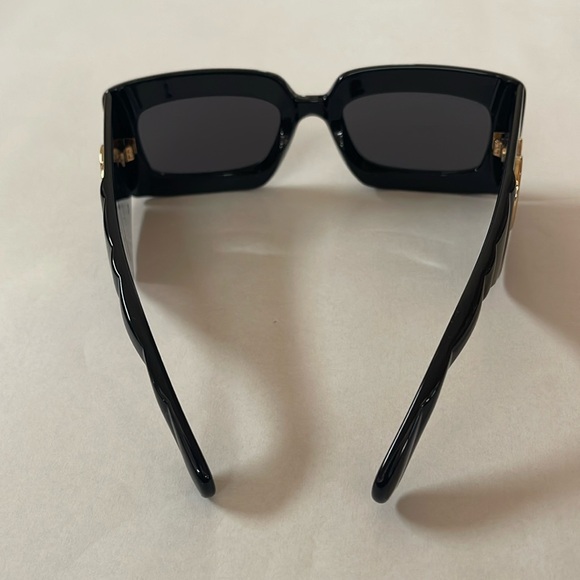 GUCCI Sunglasses GG Black - Picture 3 of 9